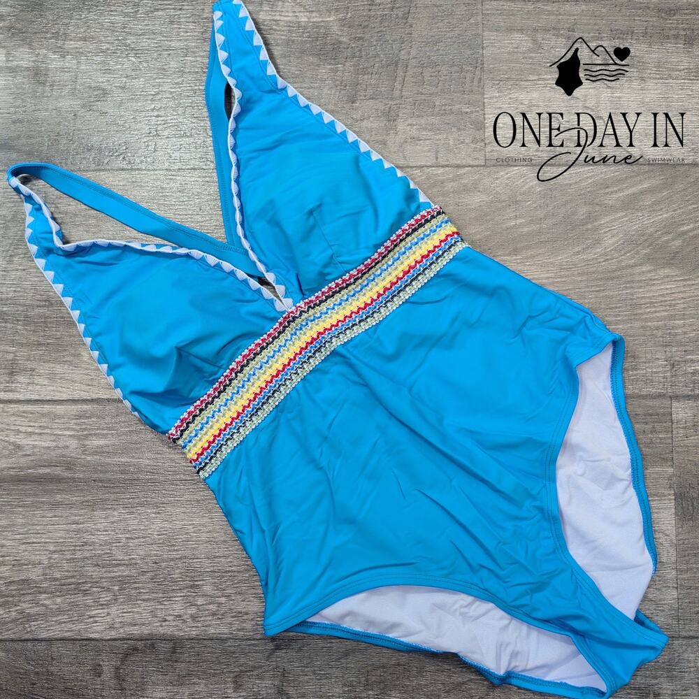 Aimage One Piece Swimsuit Size M